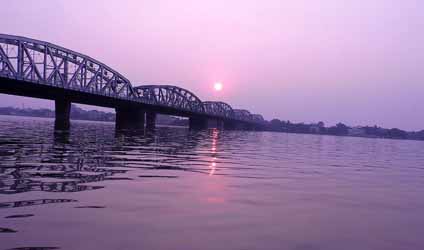 পর্ব-৪১: সুচেতার গাড়িটা ডানলপ থেকে বালিঘাট স্টেশনের দিকেই যাচ্ছিল