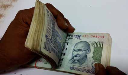 পর্ব-২৭: আকাশ এখনও মেঘলা