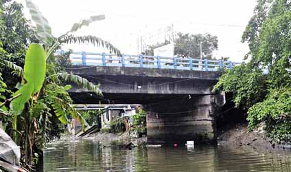 হ্যালো বাবু! পর্ব-৯২: অনুসরণ/১৩