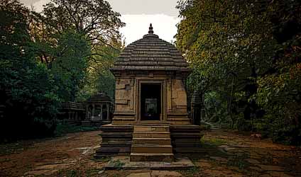 পর্ব-১৪৪: মৃত্যুর অনিবার্য ক্ষুধা