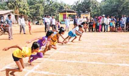 পর্ব-৫৭: আকাশ এখনও মেঘলা
