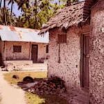 পর্ব-২৫ : যে জন রহে মাঝখানে Dewal Parer Desh-EP-25