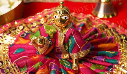 পর্ব-৭৬: আকাশ এখনও মেঘলা